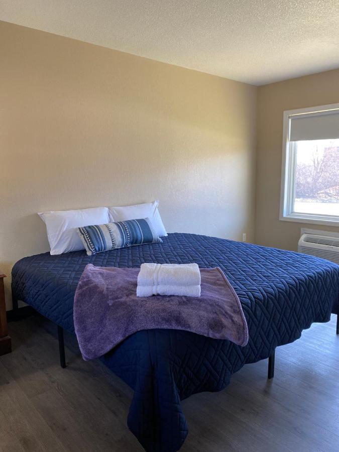 River Heights Motel Prescott Екстериор снимка